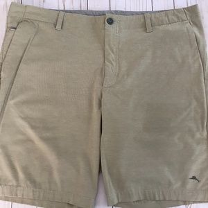 Tommy Bahama Boracay Size 40, 10-Inch  Sho…